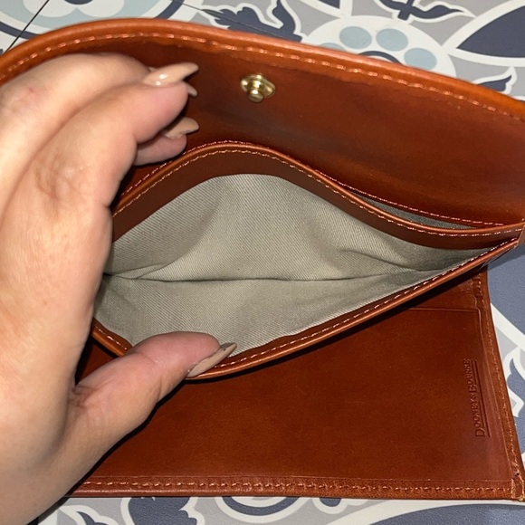 Dooney & Bourke Women’s NC State Monogram Leather Wallet - Picture 11 of 16
